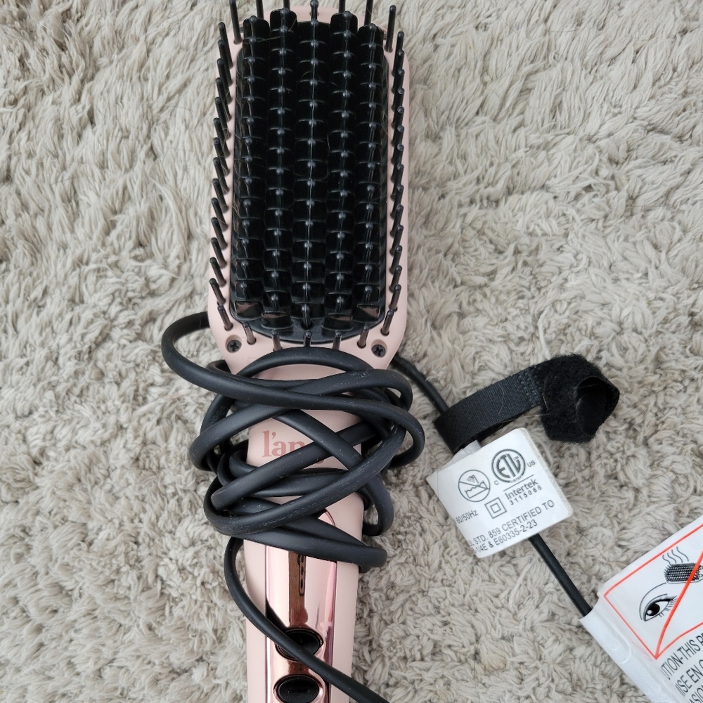Lange straightening brush
